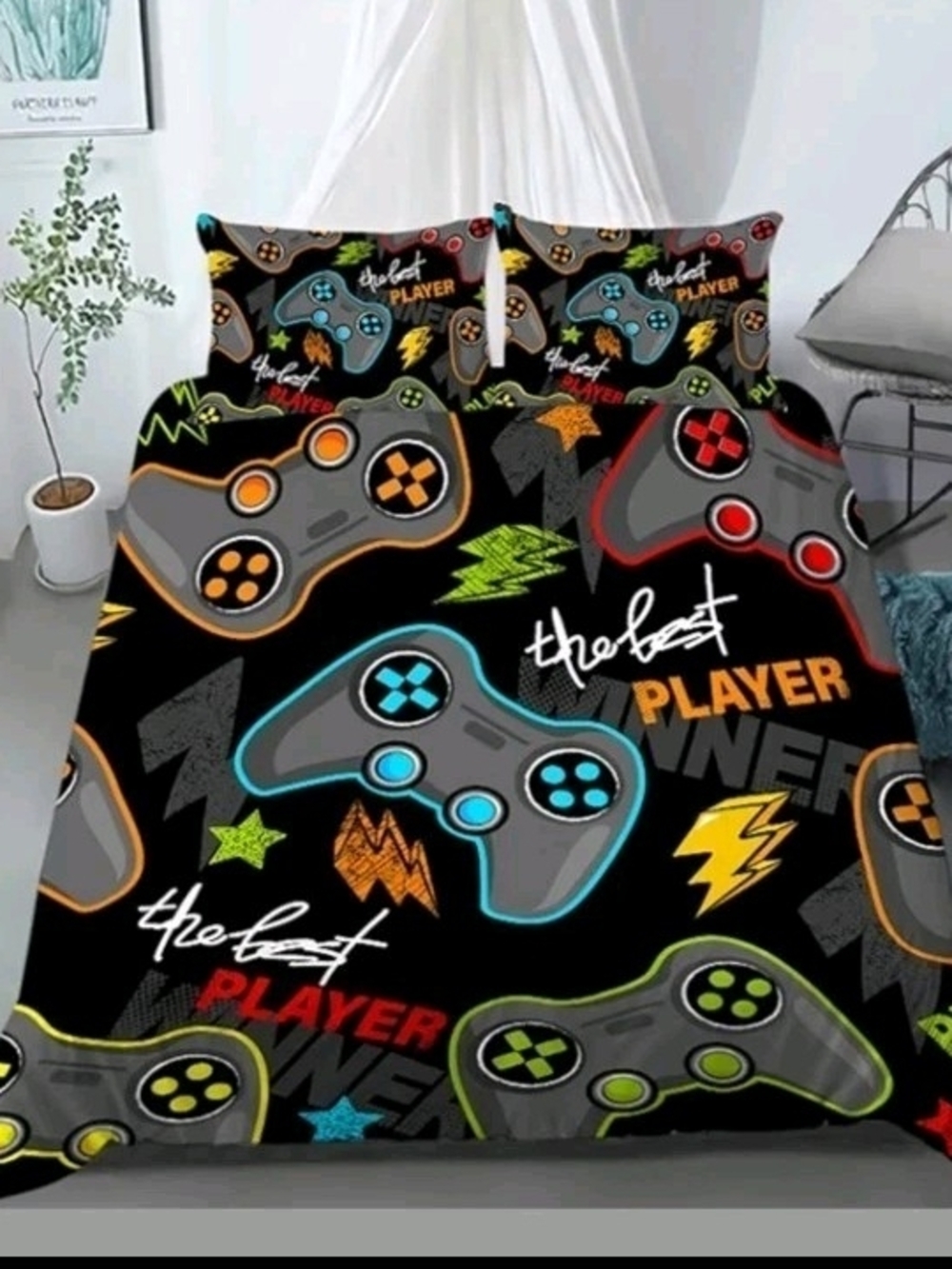 NWOT Vibrant Gamer Controller Print Bedding 3 Piece Set